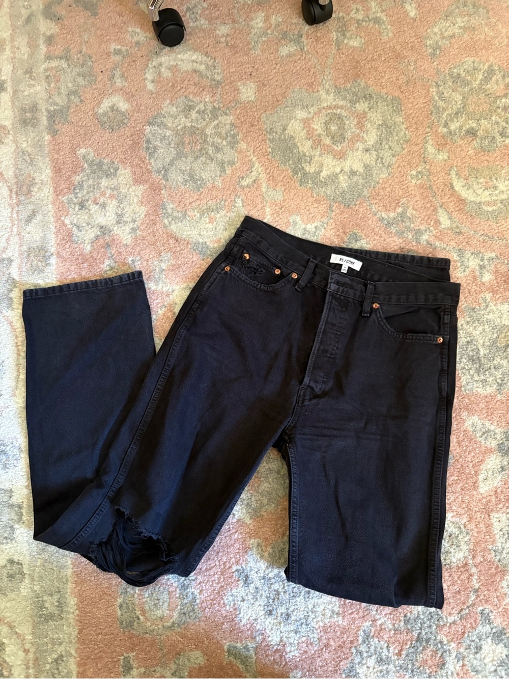 Re/Done High Rise Loose Jeans Washed Black with Rips - Picture 5 of 8